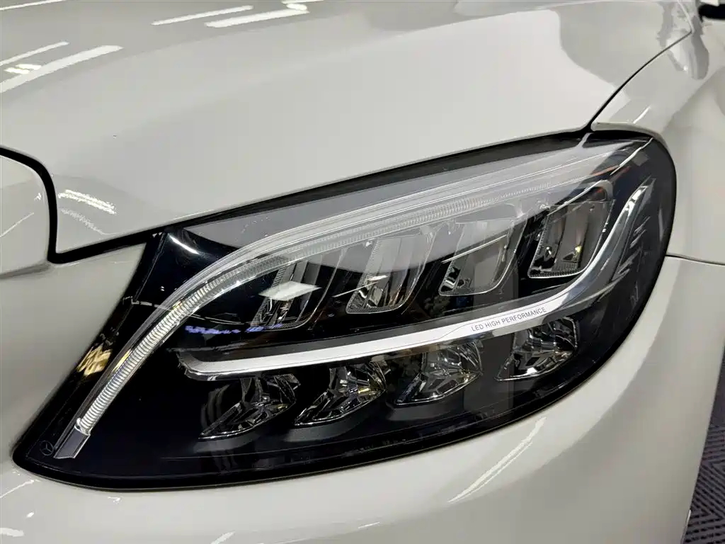 Mercedes-Benz Mercedes-Benz C-Class 2020 Facelift C 260 L Sport Edition 2020 - thumbnail 3