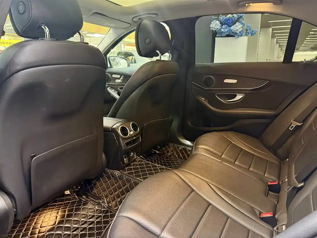 Mercedes-Benz Mercedes-Benz C-Class 2020 Facelift C 260 L Sport Edition 2020 - thumbnail 9