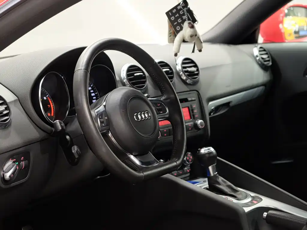 Audi Audi TT 2008 TT Coupe 2.0TFSI 2010 - thumbnail 6