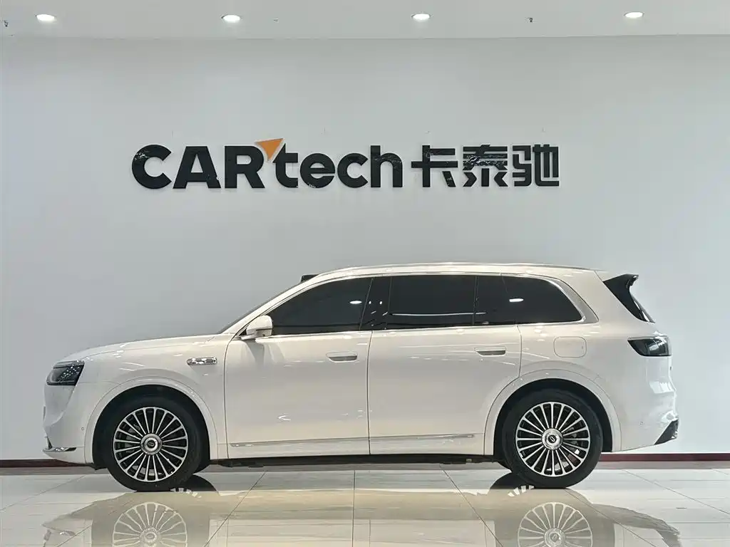 AITO AITO M8 2025 EREV Max+ 53.4kWh 5-Seater 192-Line LiDAR 2025 - thumbnail 7
