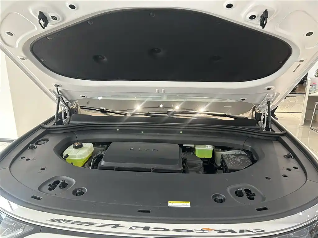 AITO AITO M8 2025 EREV Max+ 53.4kWh 5-Seater 192-Line LiDAR 2025 - thumbnail 11