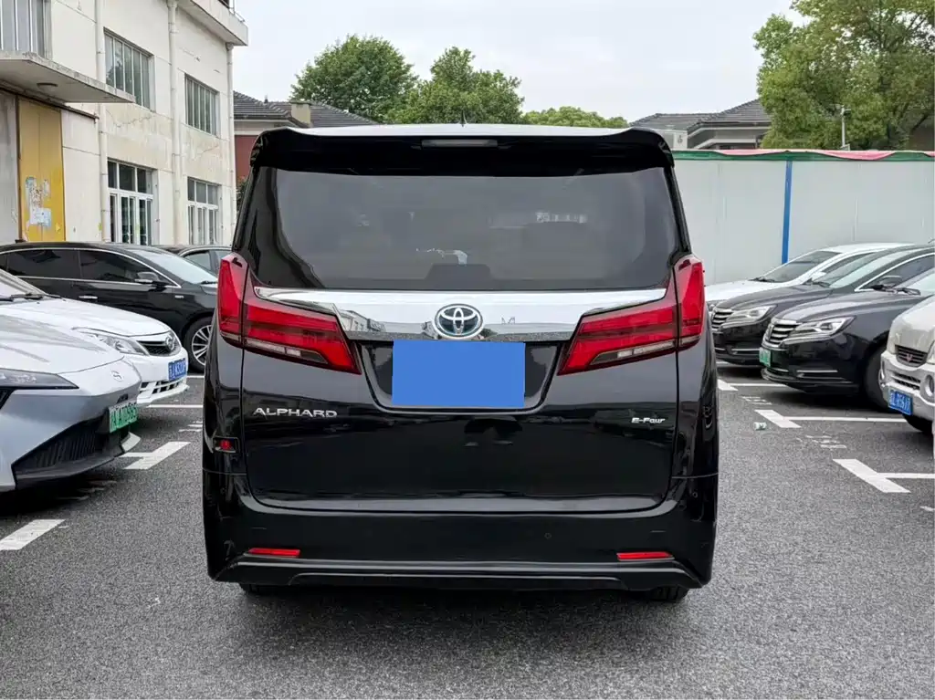 Toyota Alphard 2021 Hybrid 2.5L Luxury Edition 2023 - thumbnail 13