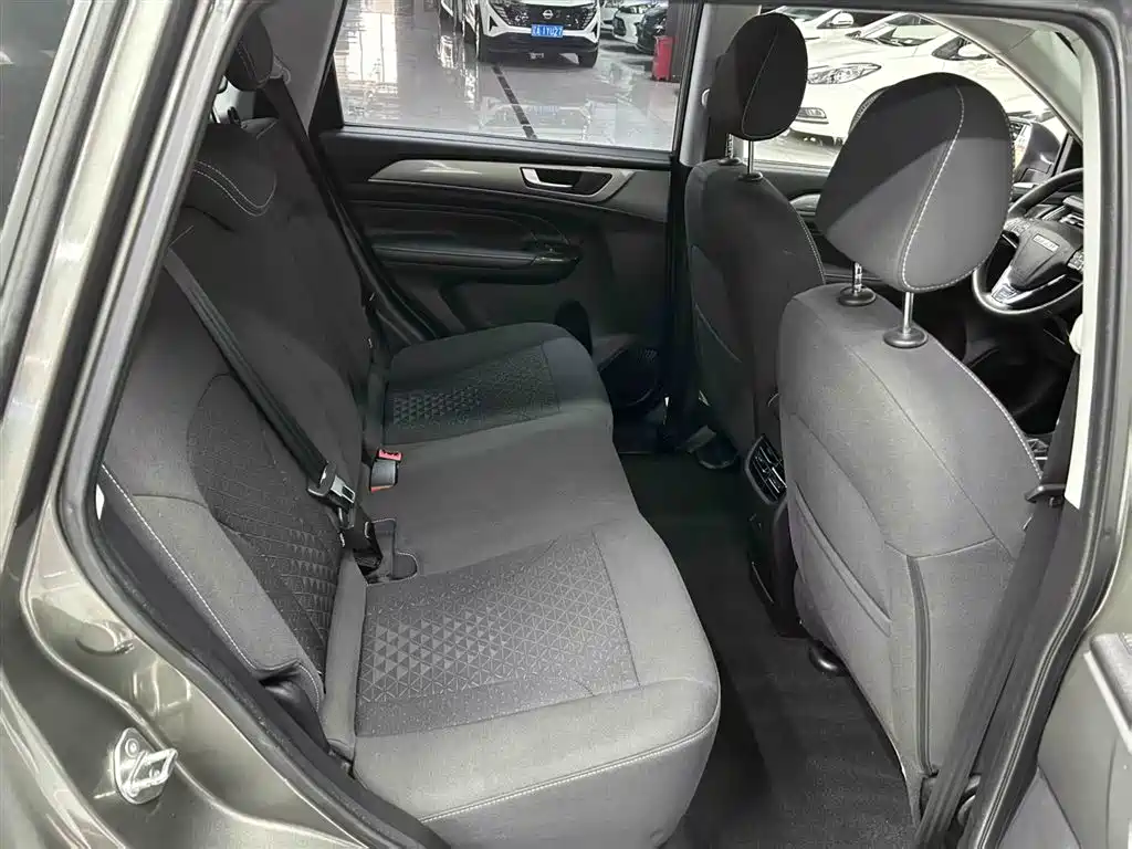 Haval Haval M6 2021 PLUS 1.5T Manual Elite Smart Connect 2021 - thumbnail 11