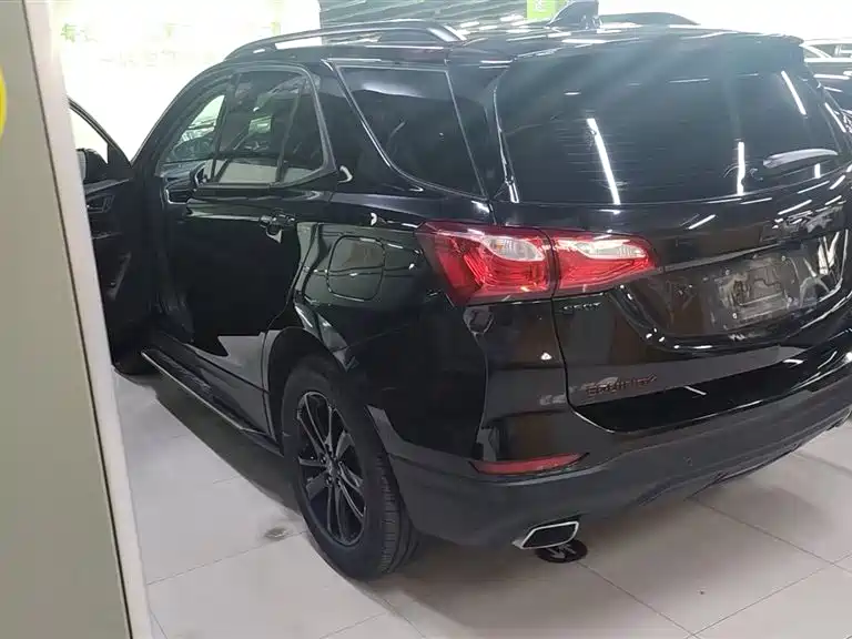 Chevrolet Chevrolet Equinox 2019 Redline 550T AWD RS China VI 2019 - thumbnail 6