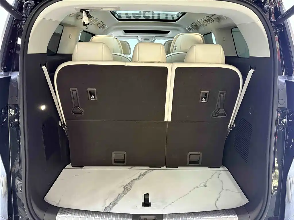 Denza Denza D9 2024 DM-i 980 AWD Prestige Edition 2024 - thumbnail 23