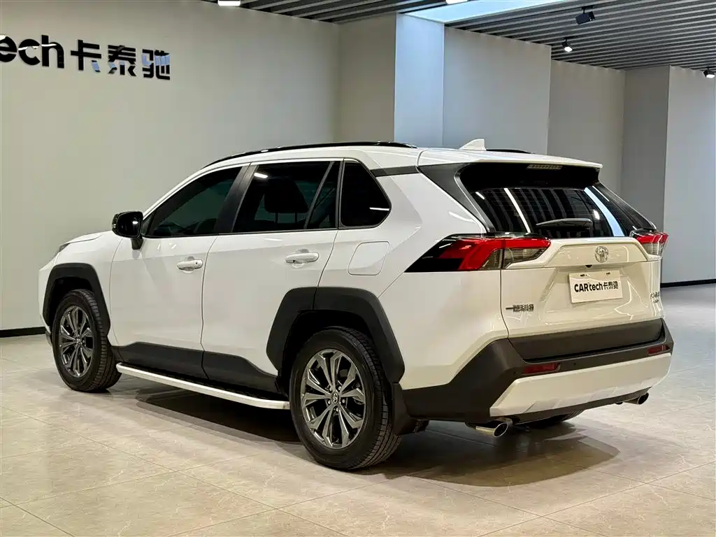 Toyota Toyota RAV4 2024 2.0L CVT AWD Adventure Plus 2024 - thumbnail 6