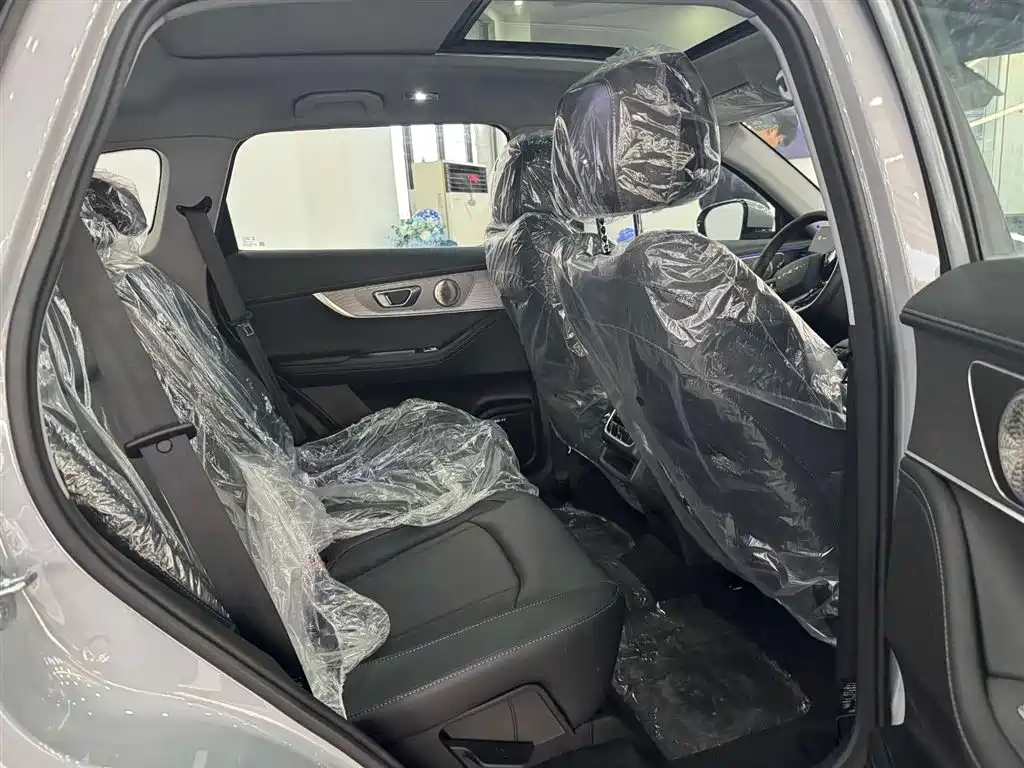 Chery Tiggo 8 Pro New Energy 2025 Champion Edition 1.5T 100km Prestige 2025 - thumbnail 11