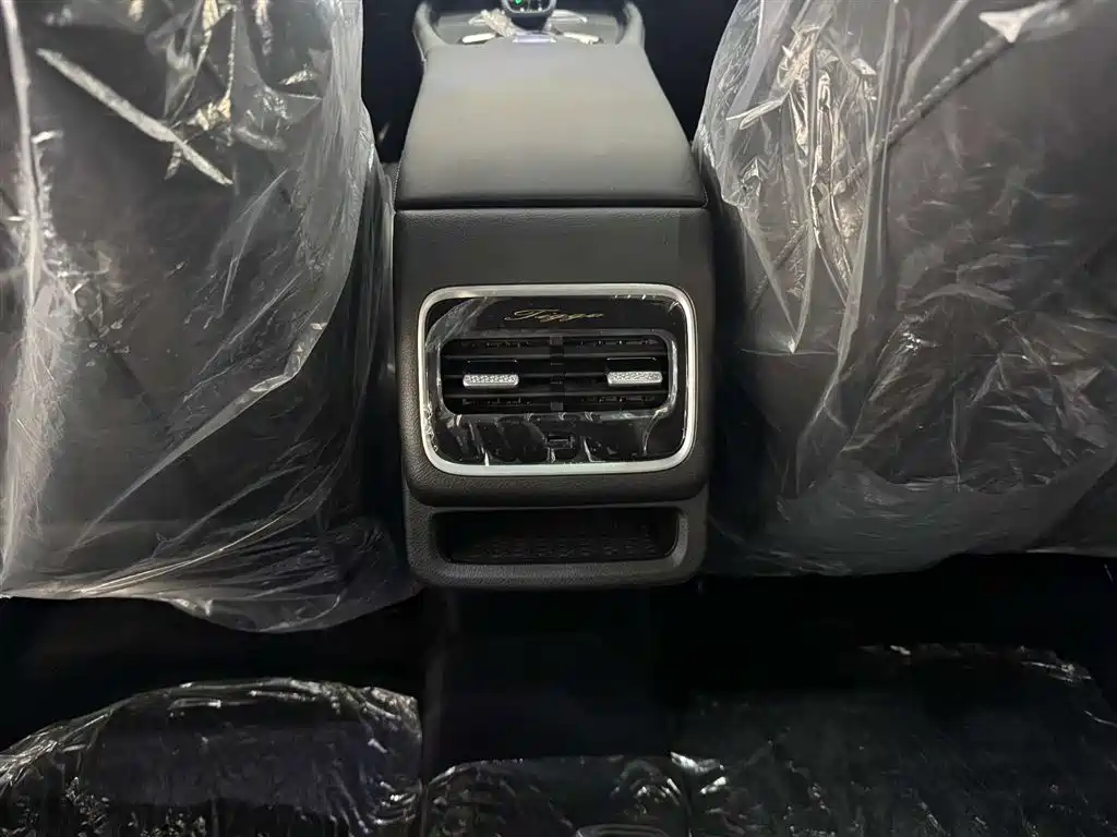 Chery Tiggo 8 Pro New Energy 2025 Champion Edition 1.5T 100km Prestige 2025 - thumbnail 12