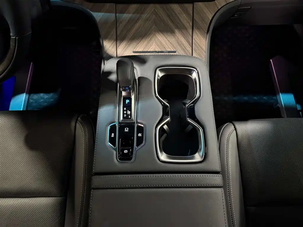 Lexus Lexus LM 350h 7-seat Elegant Edition 2024 - thumbnail 18