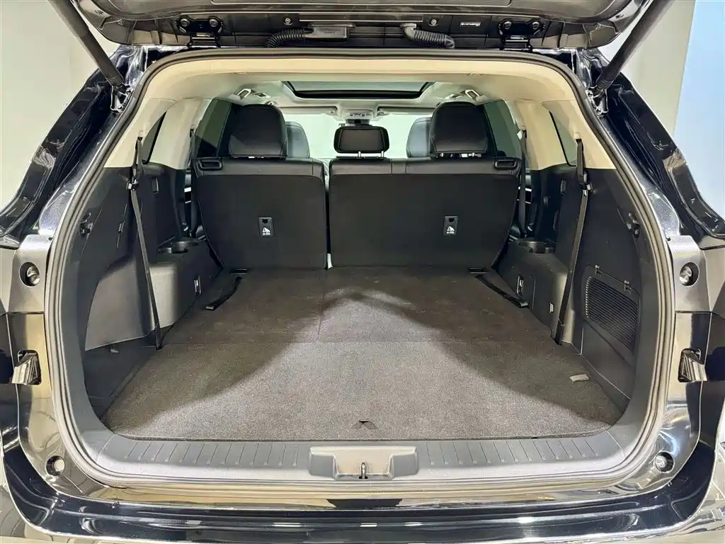 Toyota Toyota Highlander 2022 Hybrid 2.5L AWD Premium Edition 7-Seater 2022 - thumbnail 12