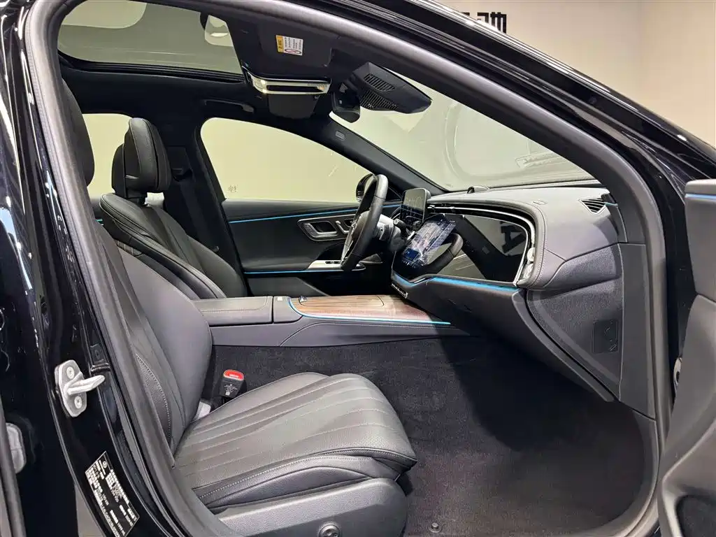 Mercedes-Benz Mercedes-Benz E-Class 2024 E 300 L Luxury 2024 - thumbnail 18