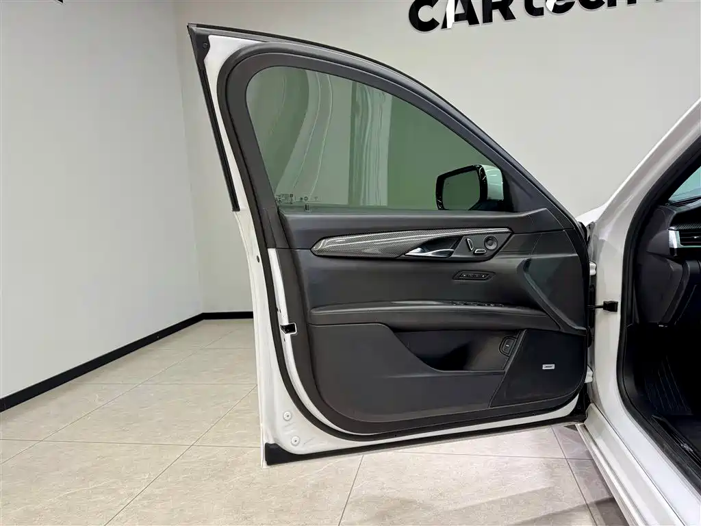 Cadillac Cadillac CT6 2022 28T Platinum 2022 - thumbnail 17