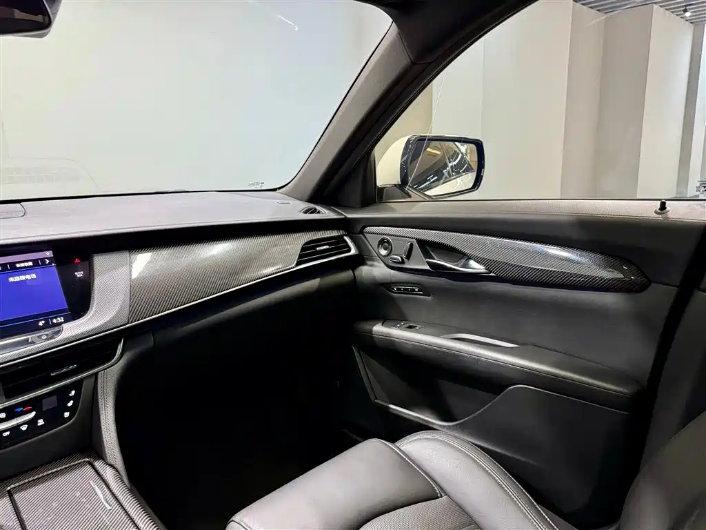 Cadillac Cadillac CT6 2022 28T Platinum 2022 - thumbnail 27