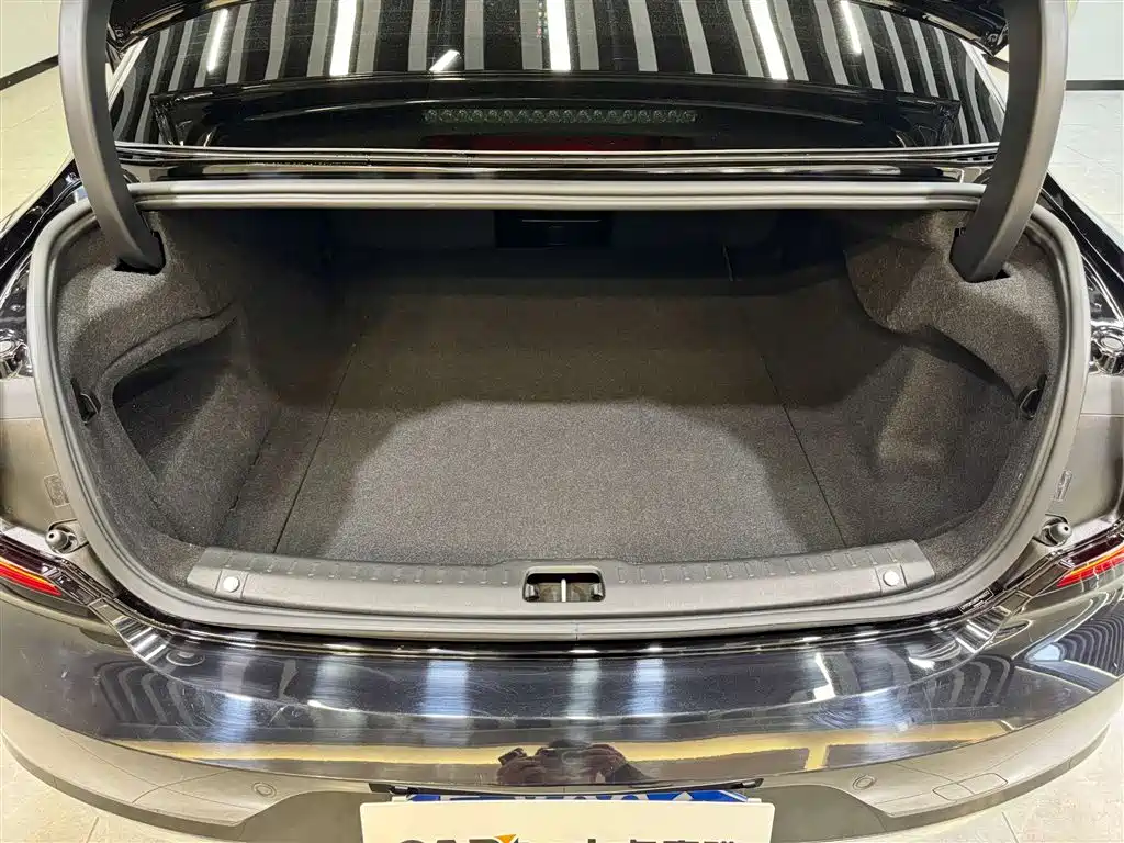 Volvo Volvo S90 2025 B5 Inscription 2025 - thumbnail 12