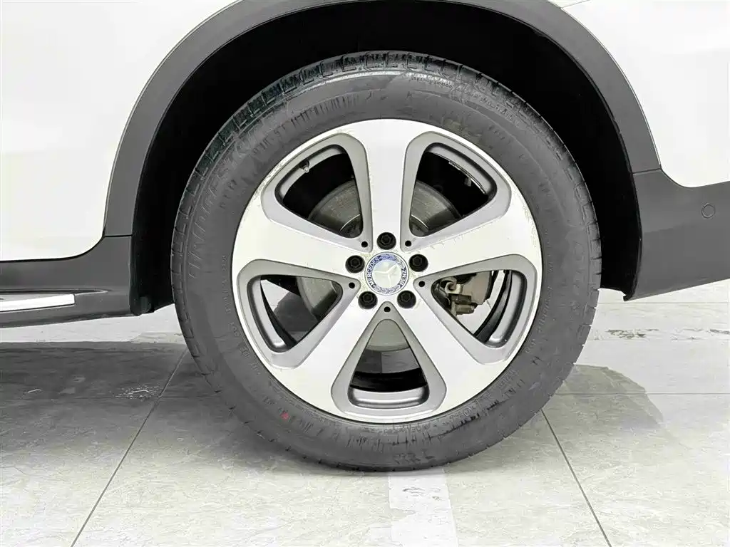 Mercedes-Benz Mercedes-Benz GLC 260 4MATIC Luxury 2016 - thumbnail 4