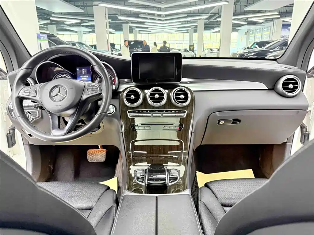 Mercedes-Benz Mercedes-Benz GLC 260 4MATIC Luxury 2016 - thumbnail 7