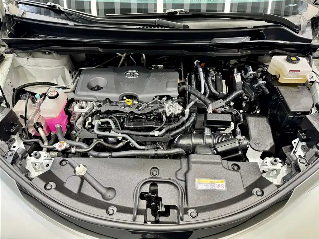 Toyota Sienna 2023 2.5L Hybrid Platinum Edition 2024 - thumbnail 11