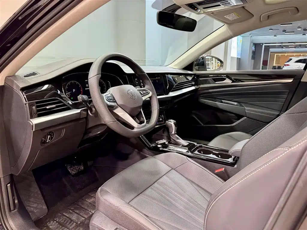 Volkswagen Passat 2024 380TSI Longteng Edition 2025 - thumbnail 17