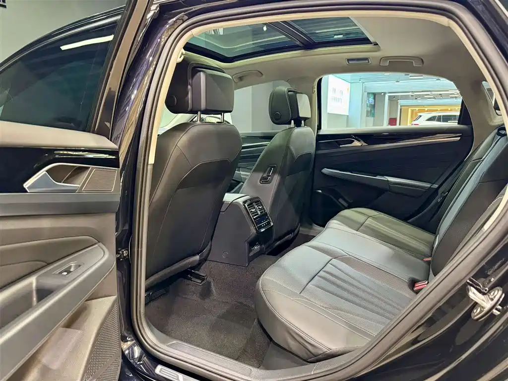 Volkswagen Passat 2024 380TSI Longteng Edition 2025 - thumbnail 19