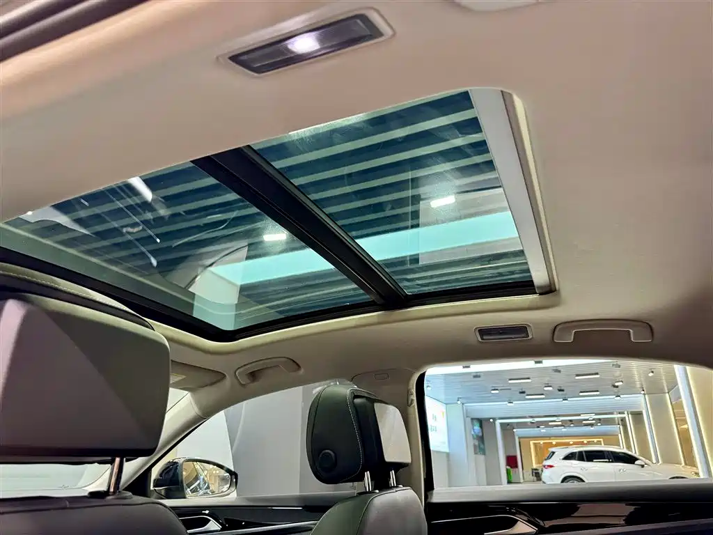 Volkswagen Passat 2024 380TSI Longteng Edition 2025 - thumbnail 25