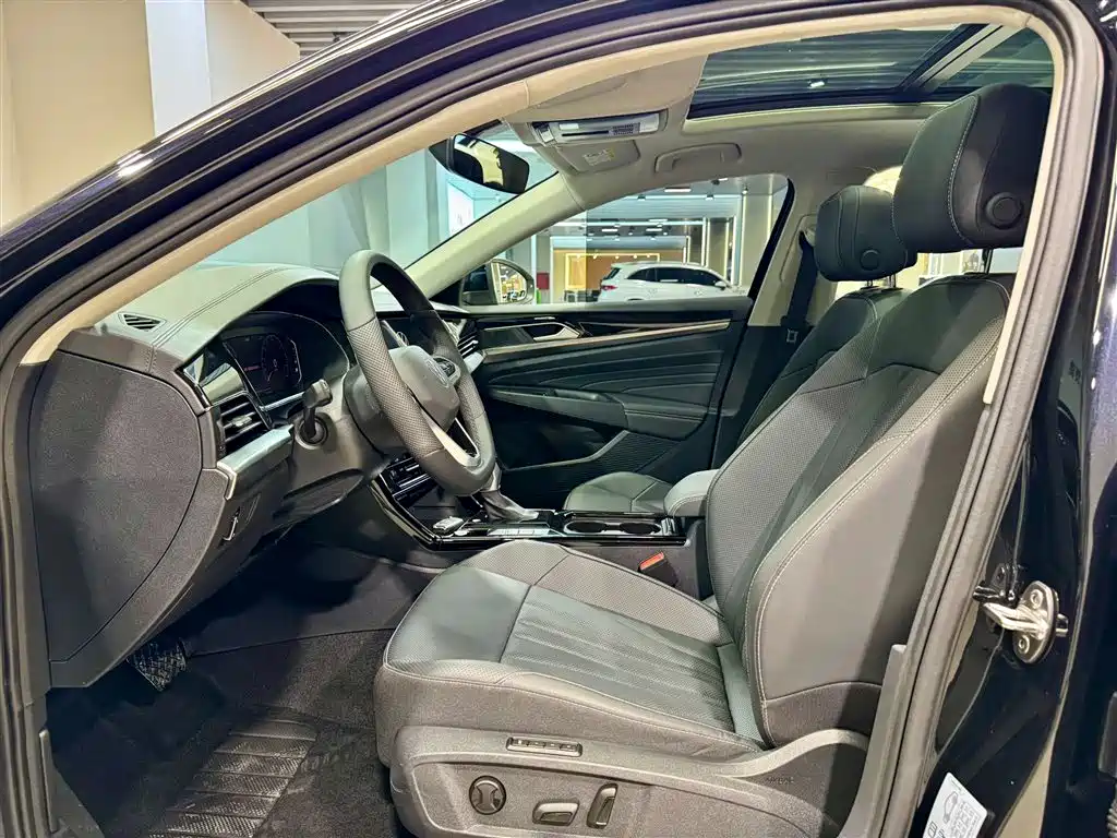 Volkswagen Passat 2024 380TSI Longteng Edition 2025 - thumbnail 27