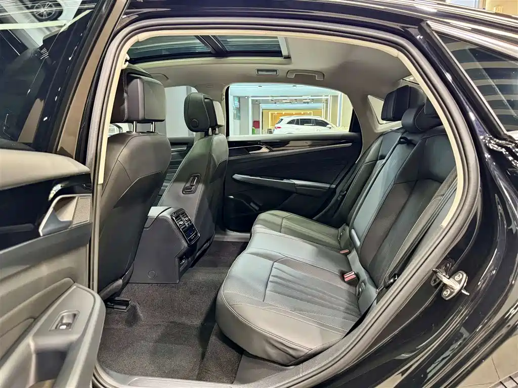 Volkswagen Passat 2024 380TSI Longteng Edition 2025 - thumbnail 28