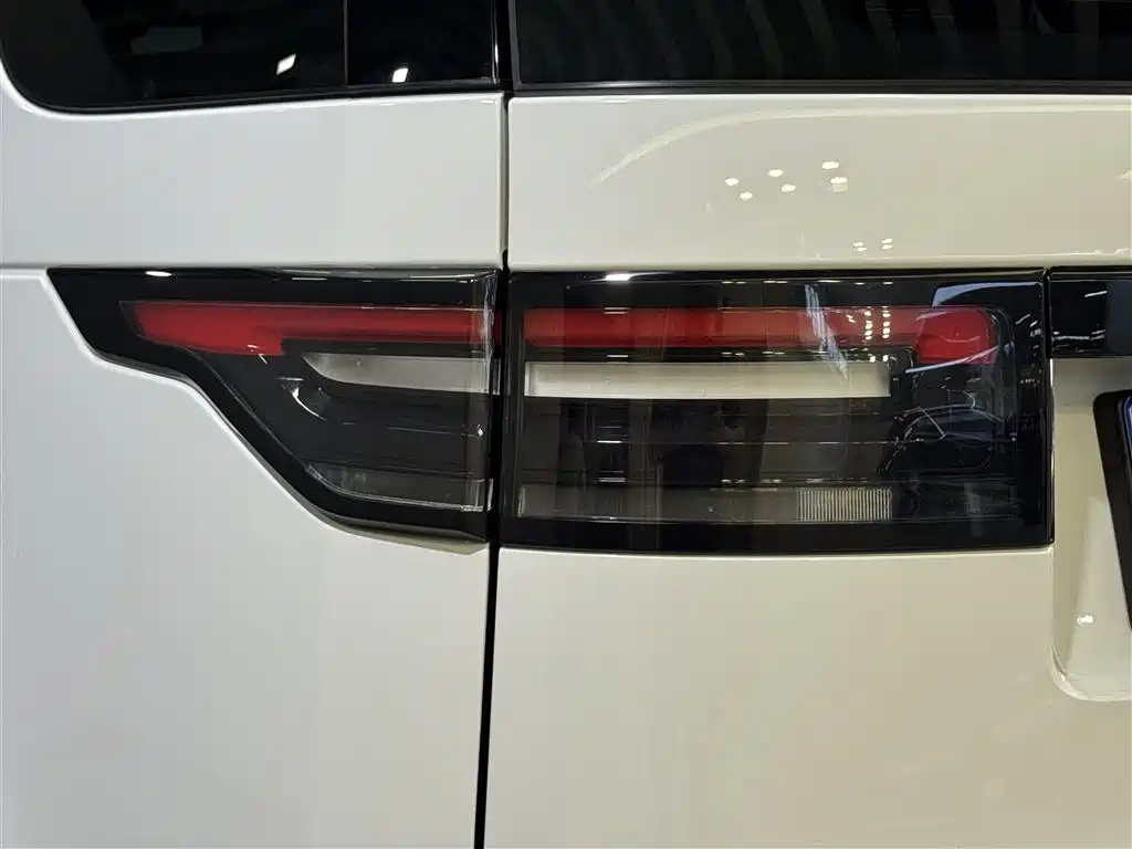 Land Rover Land Rover Discovery 2018 3.0 SC V6 SE 2018 - thumbnail 9