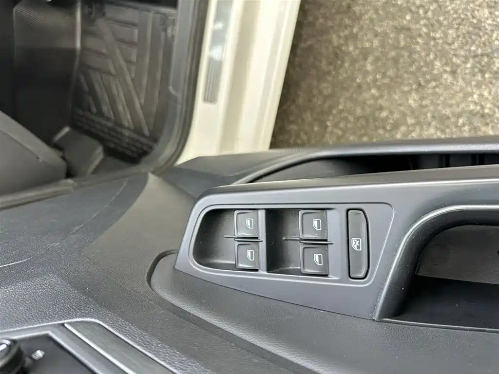 Volkswagen Volkswagen Lamando 2015 280TSI DSG Comfort Edition 2015 - thumbnail 14