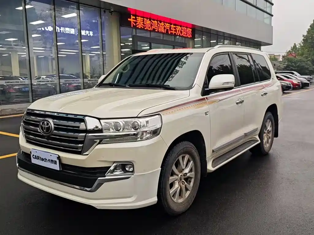 Toyota Land Cruiser (Import) 2019 5.7L Automatic 2019 - thumbnail 2