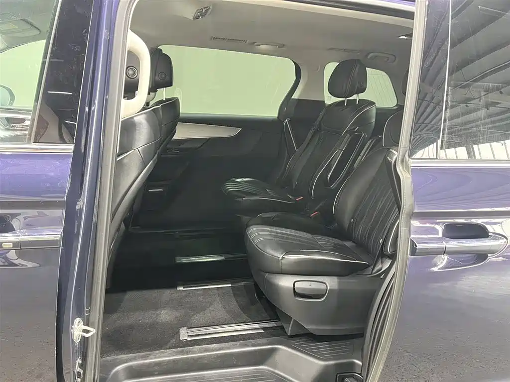 Roewe Roewe iMAX8 2021 400TGI Flagship Edition 2022 - thumbnail 12