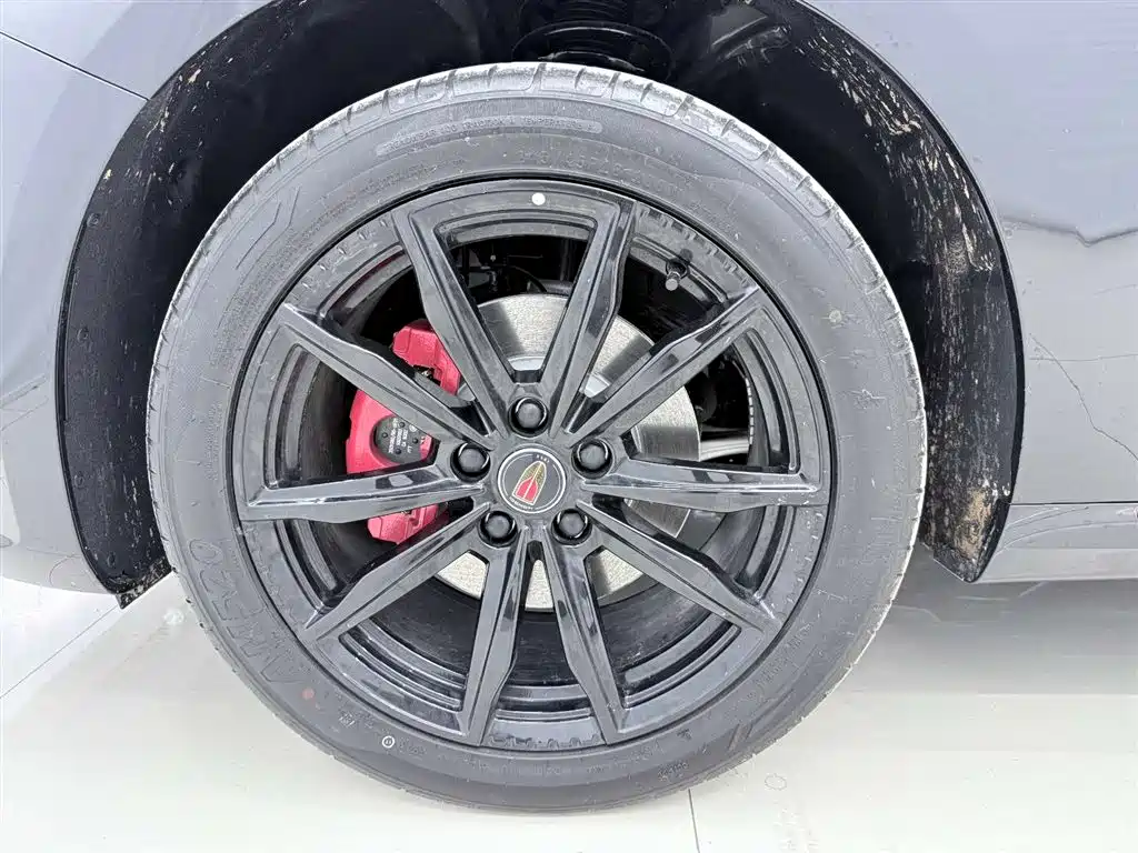 Hongqi Hongqi H5 2025 2.0T Automatic Xuanying Edition 2026 - thumbnail 7
