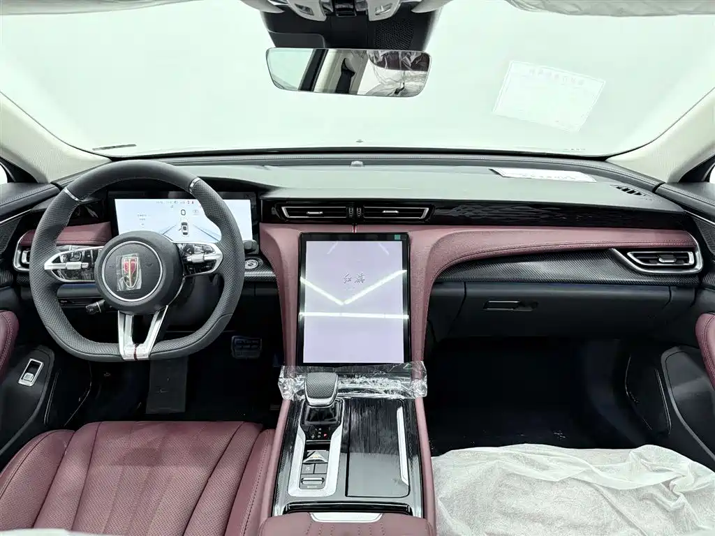 Hongqi Hongqi H5 2025 2.0T Automatic Xuanying Edition 2026 - thumbnail 18