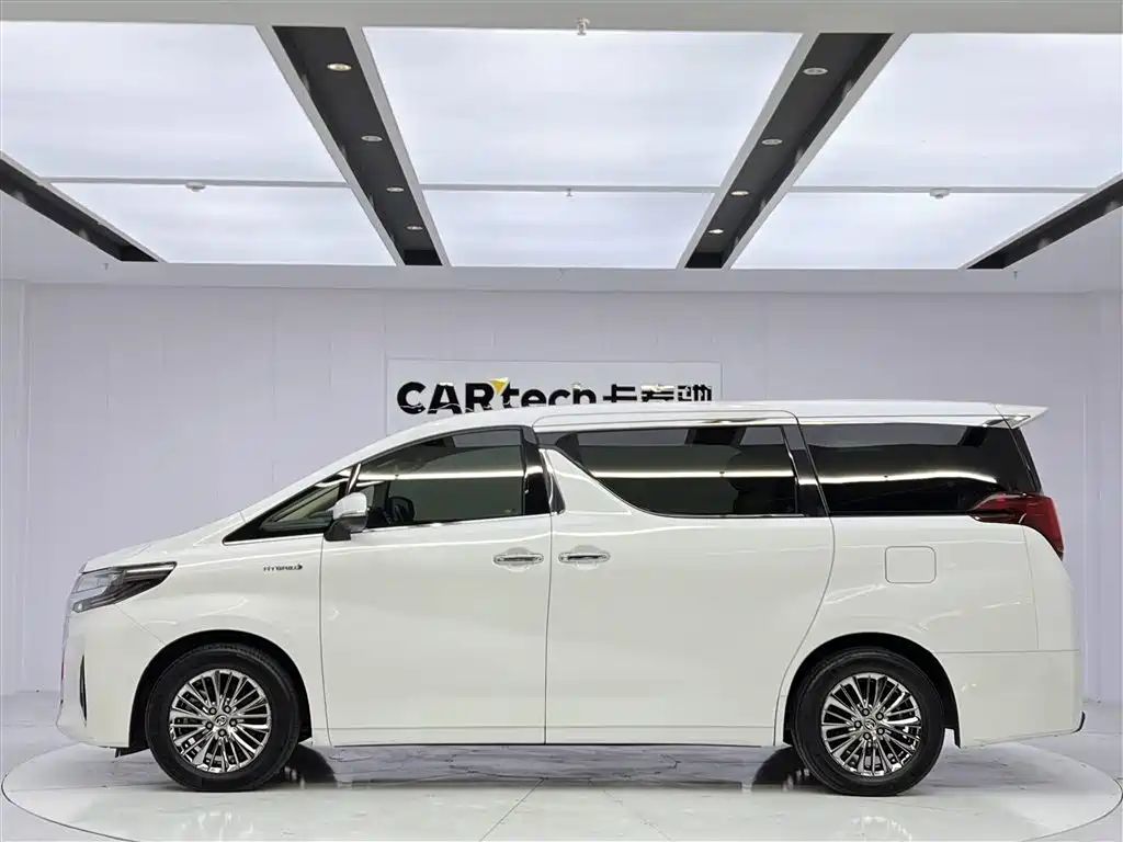 Toyota Toyota Alphard 2019 Hybrid 2.5L Luxury Edition 2020 - thumbnail 8