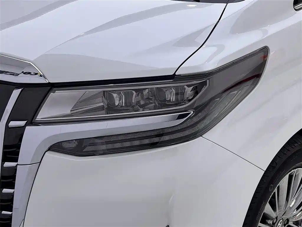 Toyota Toyota Alphard 2019 Hybrid 2.5L Luxury Edition 2020 - thumbnail 9