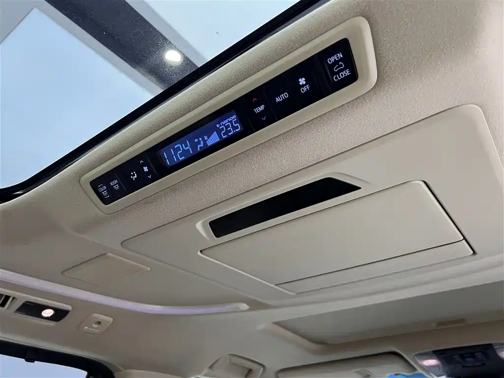Toyota Toyota Alphard 2019 Hybrid 2.5L Luxury Edition 2020 - thumbnail 23