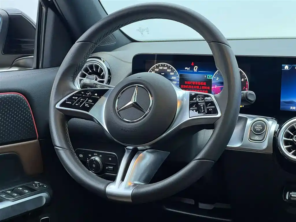 Mercedes-Benz Mercedes-Benz GLB 2024 GLB 220 Dynamic 2025 - thumbnail 10