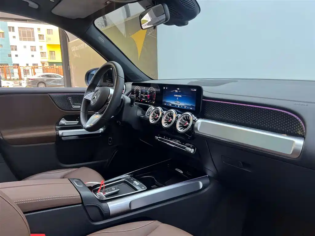Mercedes-Benz Mercedes-Benz GLB 2024 GLB 220 Dynamic 2025 - thumbnail 14