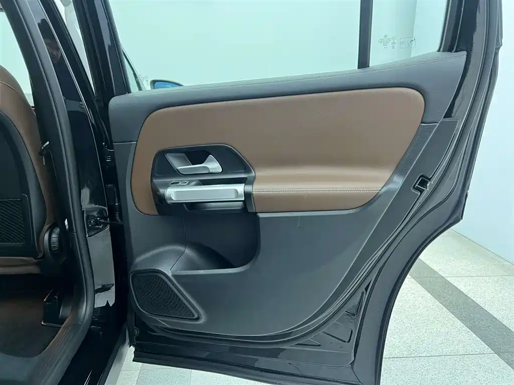 Mercedes-Benz Mercedes-Benz GLB 2024 GLB 220 Dynamic 2025 - thumbnail 19