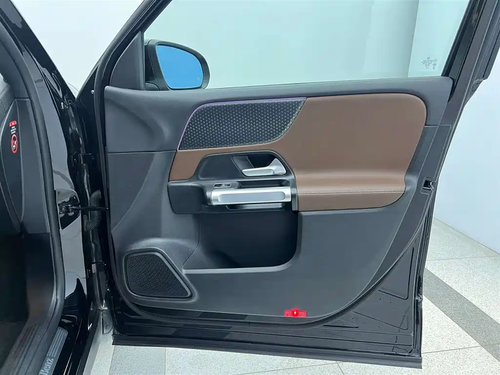 Mercedes-Benz Mercedes-Benz GLB 2024 GLB 220 Dynamic 2025 - thumbnail 27