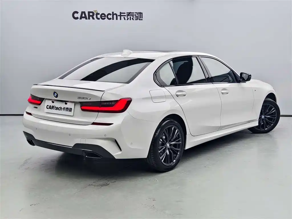 BMW BMW 3 Series 2021 Facelift 330Li xDrive M Sport Night Edition 2021 - thumbnail 3