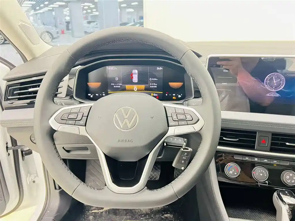 Volkswagen Sagitar 2026 30 Million Units Special Edition 300TSI DSG Feiyue 2026 - thumbnail 10