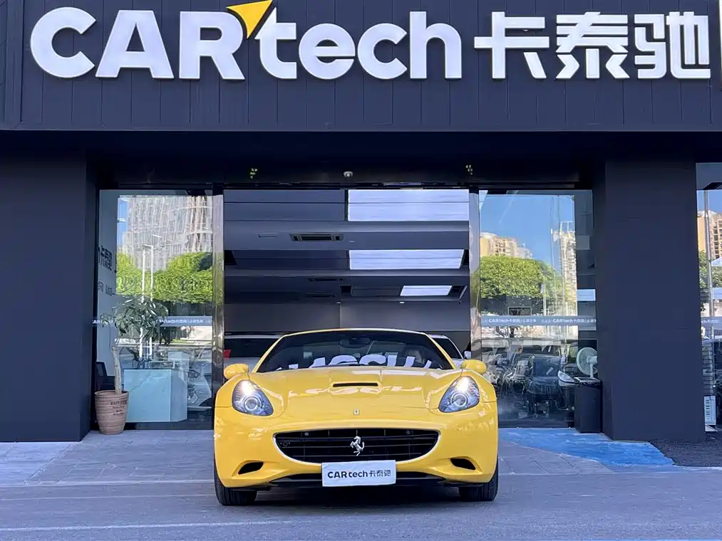 Ferrari Ferrari California T 2009 4.3L Standard 2012 - thumbnail 2