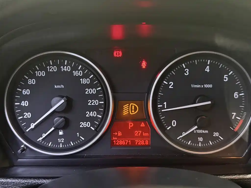 BMW BMW X1 2010 xDrive25i 2011 - thumbnail 10