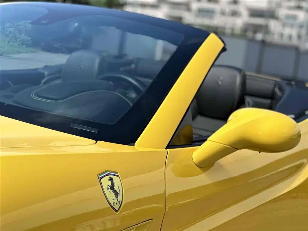 Ferrari Ferrari California T 2009 4.3L Standard 2012 - thumbnail 8