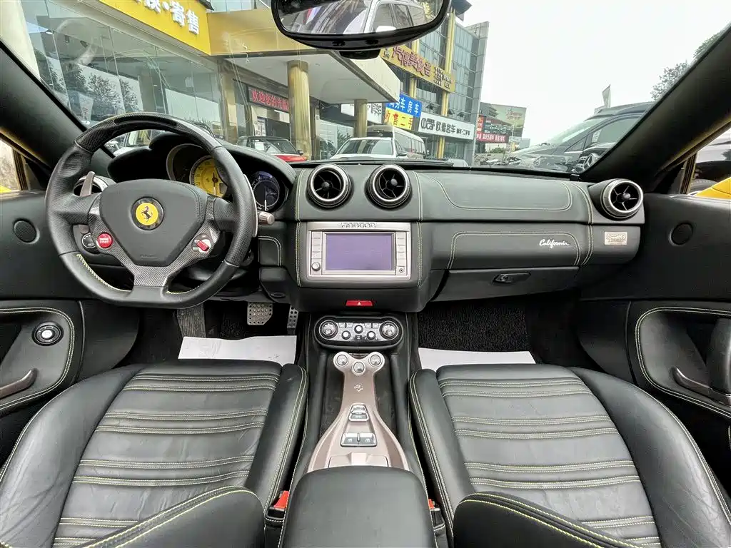 Ferrari Ferrari California T 2009 4.3L Standard 2012 - thumbnail 9