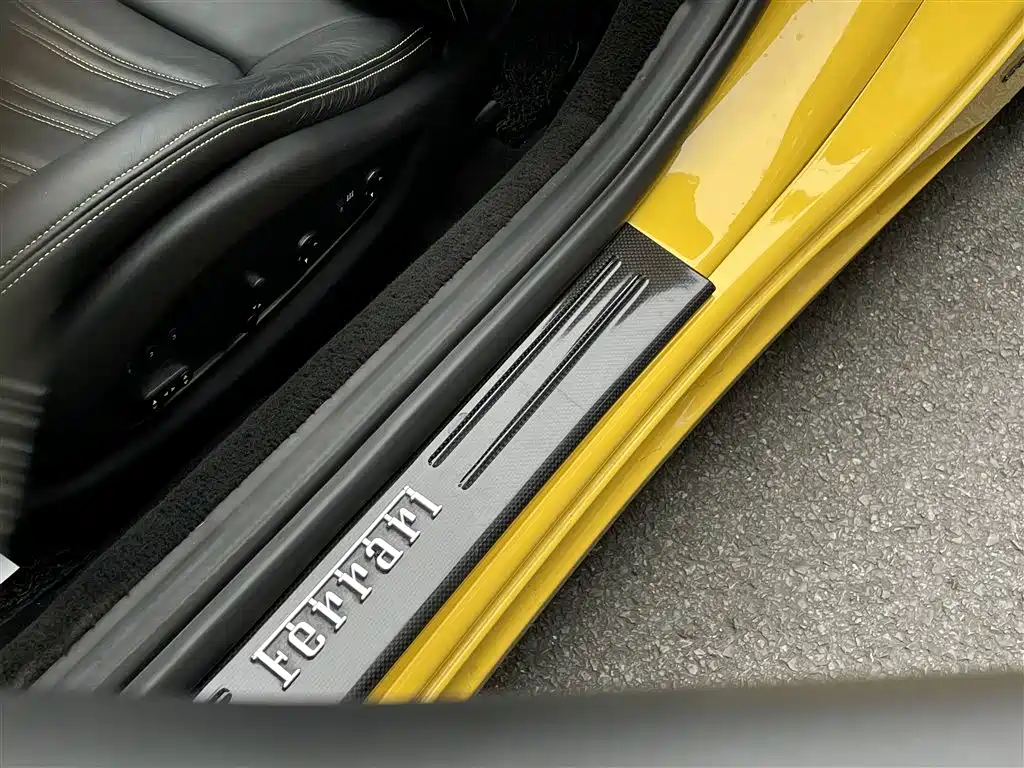 Ferrari Ferrari California T 2009 4.3L Standard 2012 - thumbnail 18