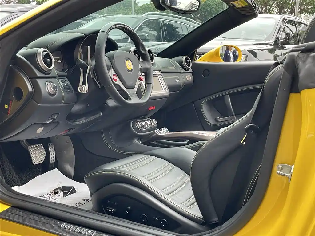 Ferrari Ferrari California T 2009 4.3L Standard 2012 - thumbnail 21