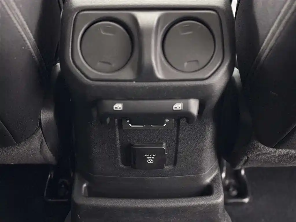 Jeep Jeep Wrangler 2022 2.0T High Altitude Four-Door Edition 2023 - thumbnail 17