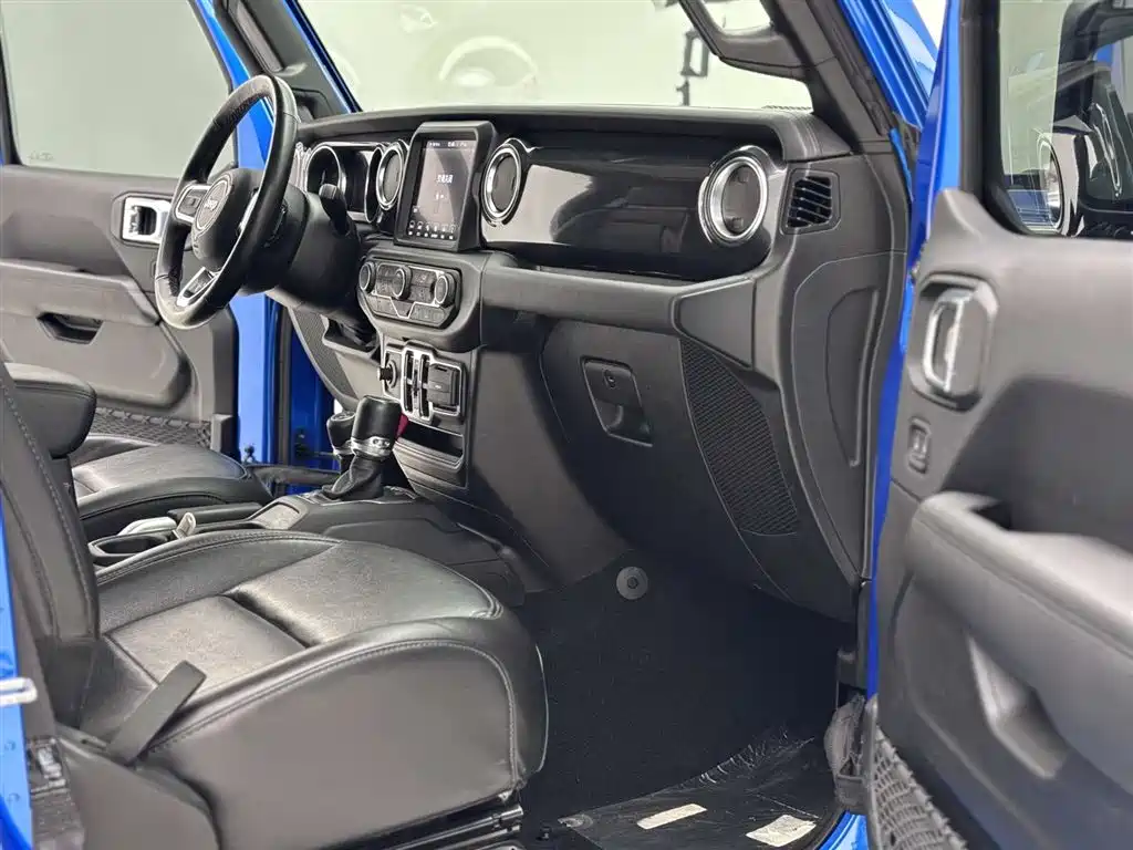 Jeep Jeep Wrangler 2022 2.0T High Altitude Four-Door Edition 2023 - thumbnail 18