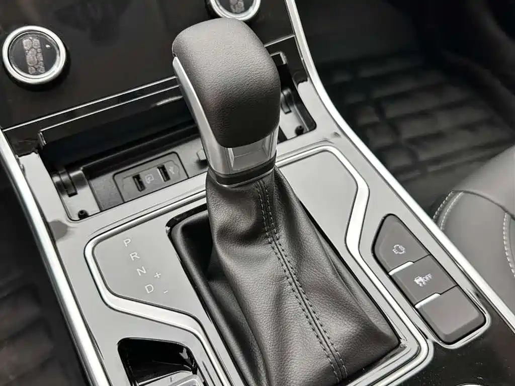 Chery Arrizo 5 2025 Excellence Edition 1.5L CVT Fashion 2026 - thumbnail 14